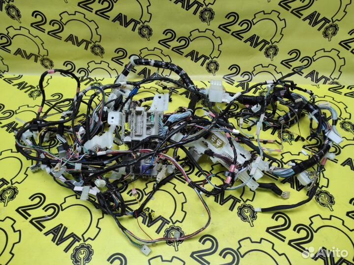 Проводка салона Toyota Corolla NZE121 1NZ-FE