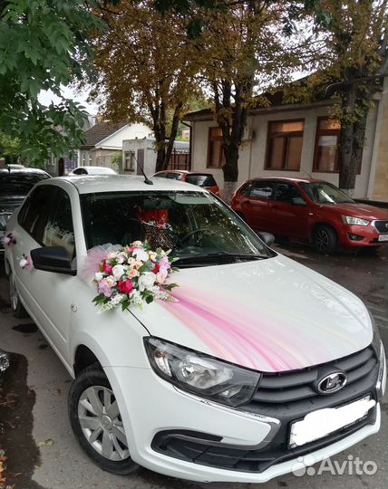 Декор авто на свадьбу