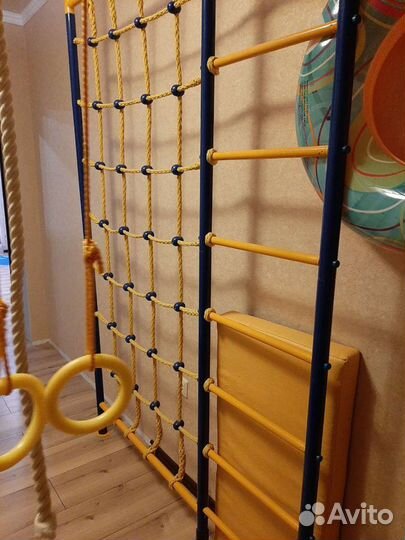 Детская шведская стенка