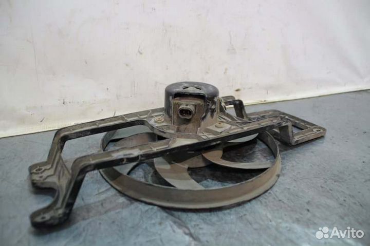 Диффузор вентилятора радиатора Renault Logan 1