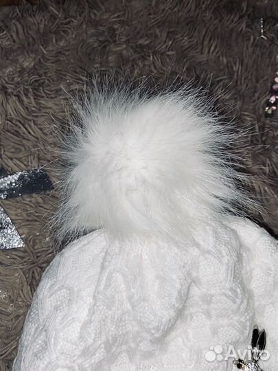 Шапка зимняя для девочки с помпоном
