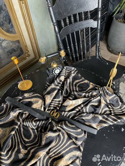 Продам готовый бизнес магазин женской одежды