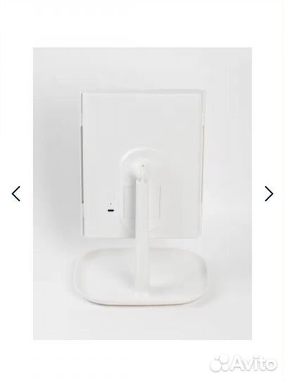 Гримерное зеркало с подсветкой