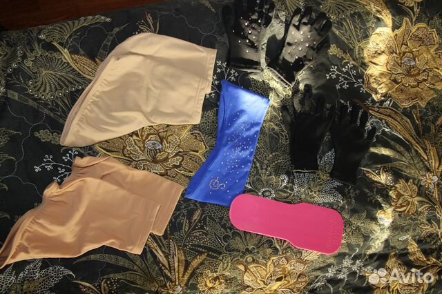 Чехлы на коньки, перчатки, спиннеры