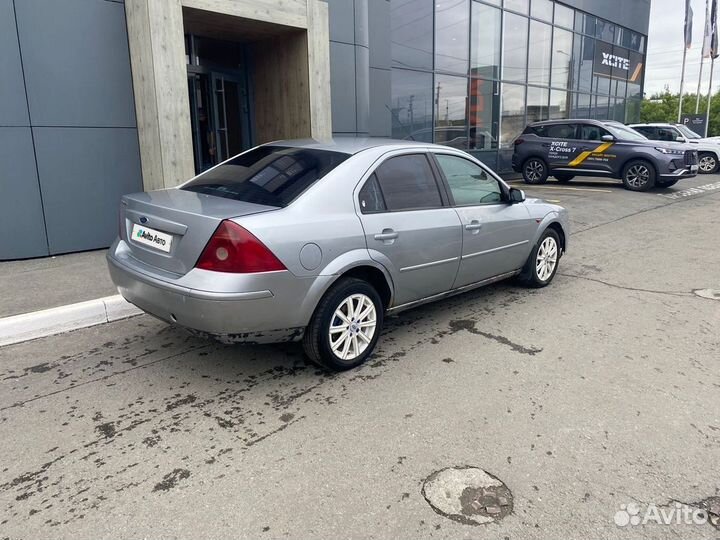 Ford Mondeo 2.0 МТ, 2003, 300 000 км