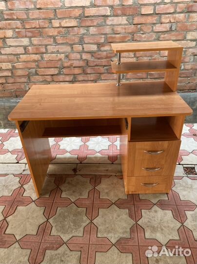 Письменный стол бу