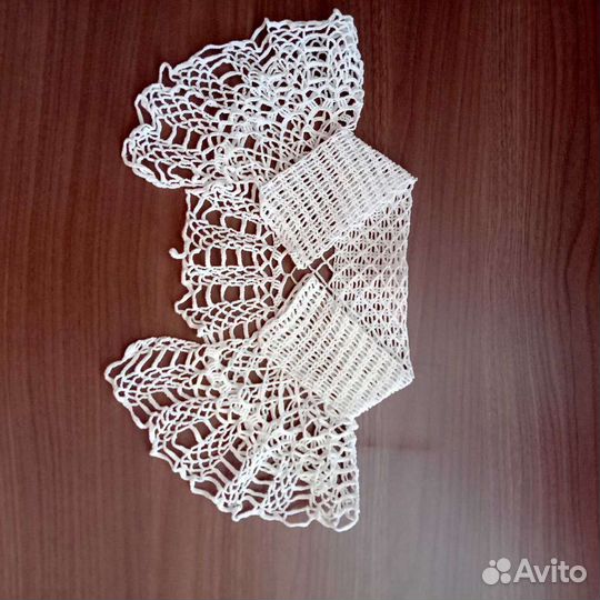 Кружевной воротник