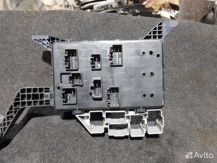 Блок предохранителей Ford mondeo 3