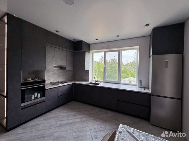 Кухонный гарнитур на заказ в рассрочку