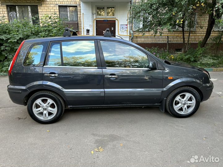 Ford Fusion 1.6 AT, 2006, 117 000 км