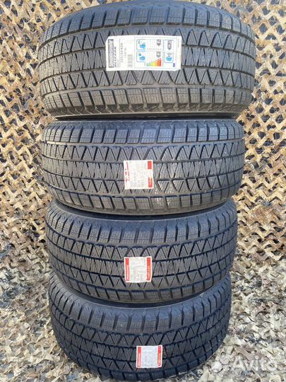 Bridgestone Blizzak DM-V3 285/50 R20 116T