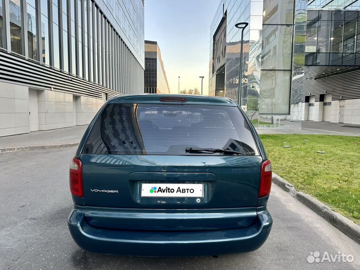 Chrysler Voyager 2.4 AT, 2001, 153 500 км