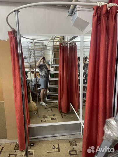 Зеркало настенное /примерочная бу