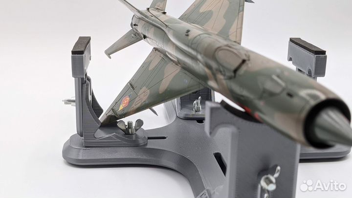 Стенд для покраски моделей авиации и авто