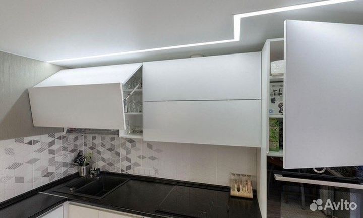 Кухни на заказ собственного производства