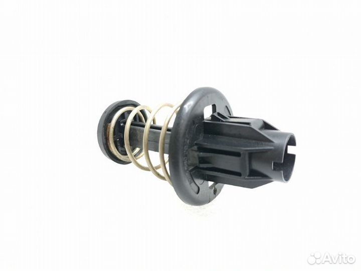 Упор капота Mercedes-Benz E-Class S213 3.0D OM642