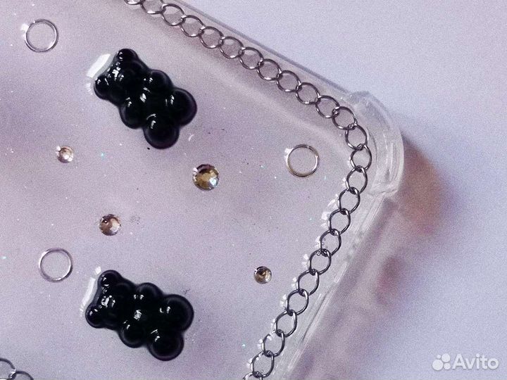 Чехол на iPhone 14