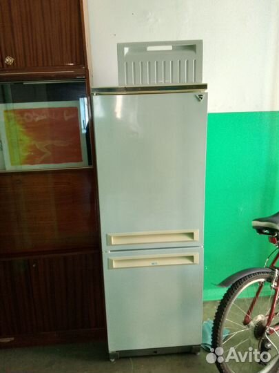 Холодильник бу нерабочий