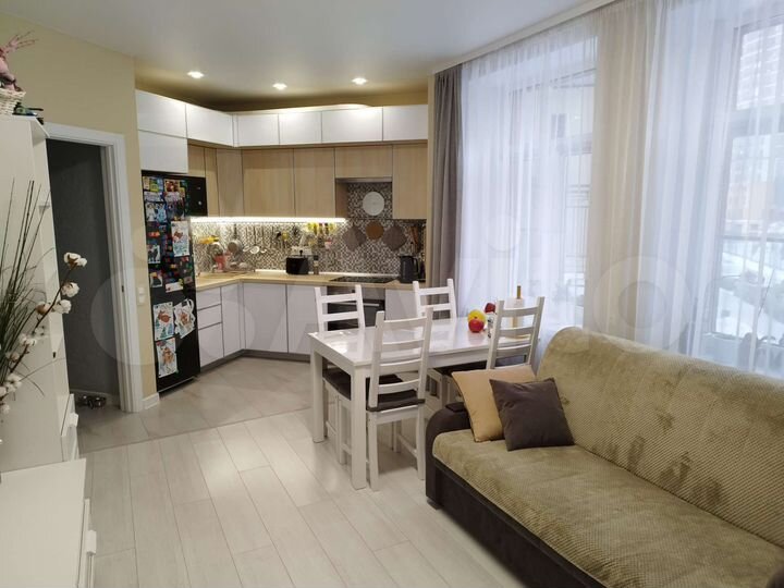 3-к. квартира, 57,7 м², 2/17 эт.