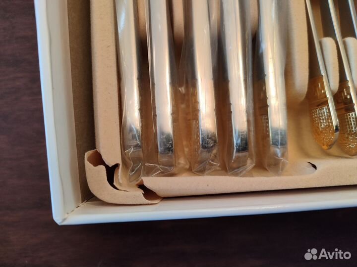 Подарочный набор столовых приборов SwissHome