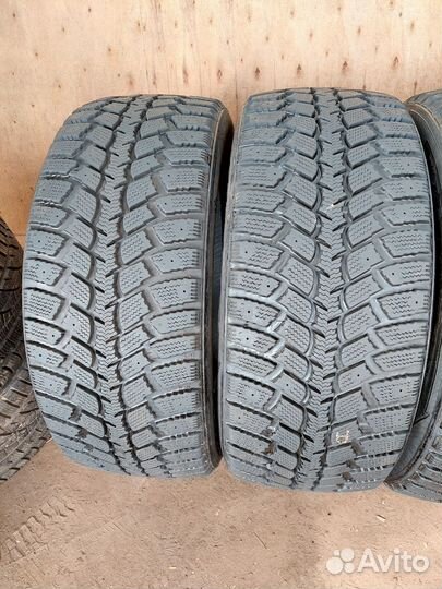 Kumho I'Zen Wis KW19 235/50 R18 101T