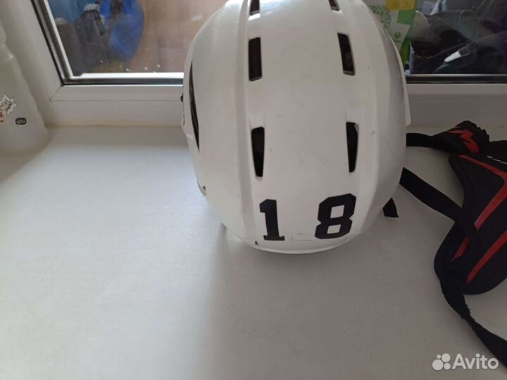Хоккейный шлем бавер, и ракушка ccm