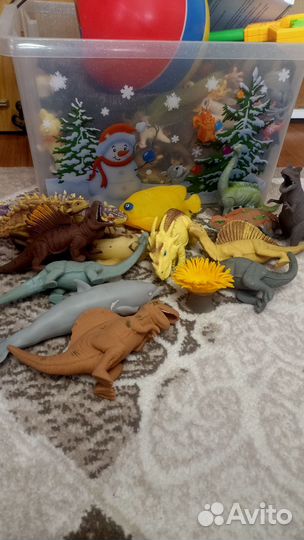 Динозавры игрушки