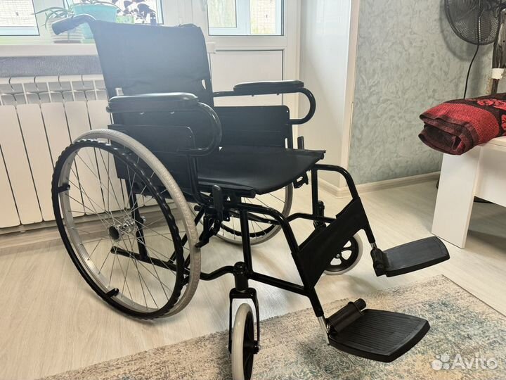 Коляска инвалидная