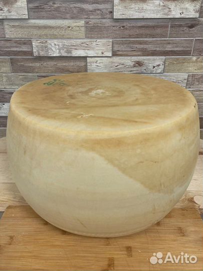 Сыр Пармезан 12 месяцев голова