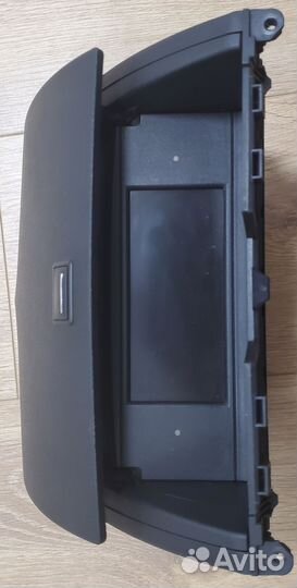 Экран магнитолы w204