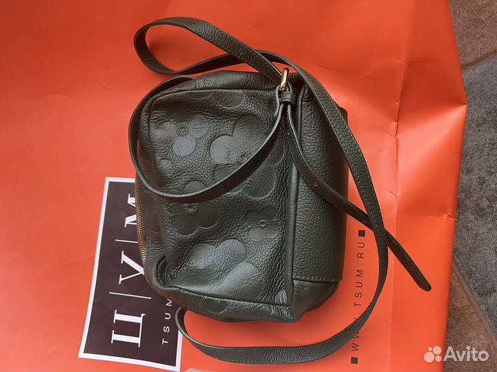 Новая сумка кроссбоди Braccialini