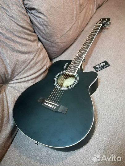 Гитара акустическая с чехлом