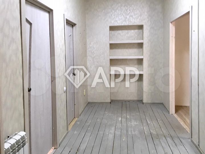 Помещение с ремонтом на пр.Университетский 85.9 м²