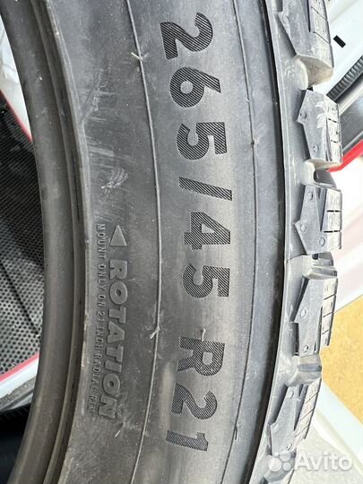 Ikon Tyres Autograph Ice 9 SUV 265/45 R21