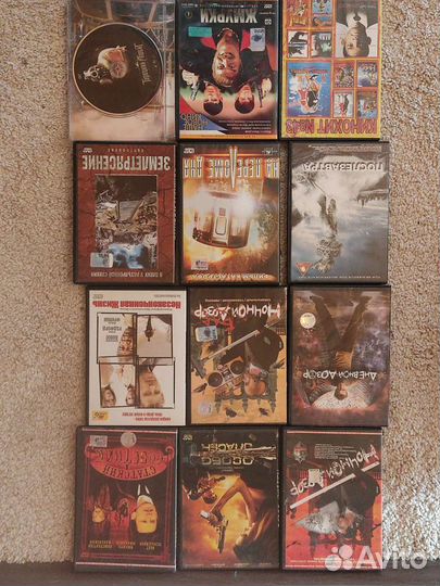 DVD диски, видео, аудиокассеты