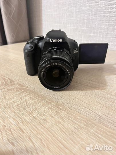 Зеркальный фотоаппарат canon eos 600d