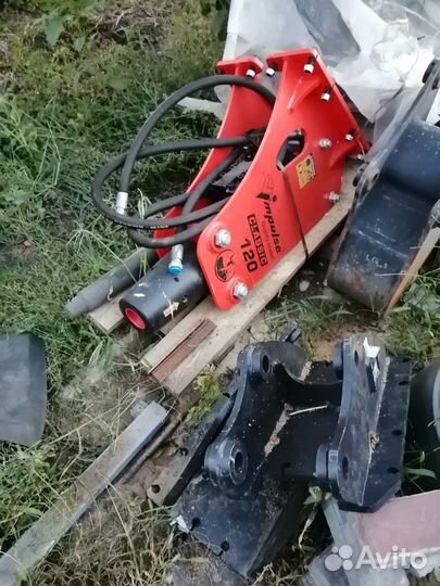 Гидромолот на jcb