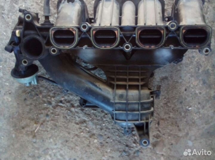 Впускной коллектор Mazda6 2.0л