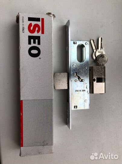 Замки для дверей