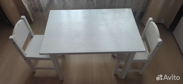 Детский стол и стул IKEA