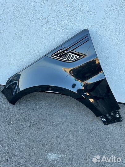 Крыло переднее левое Land Rover Range Rover Sport
