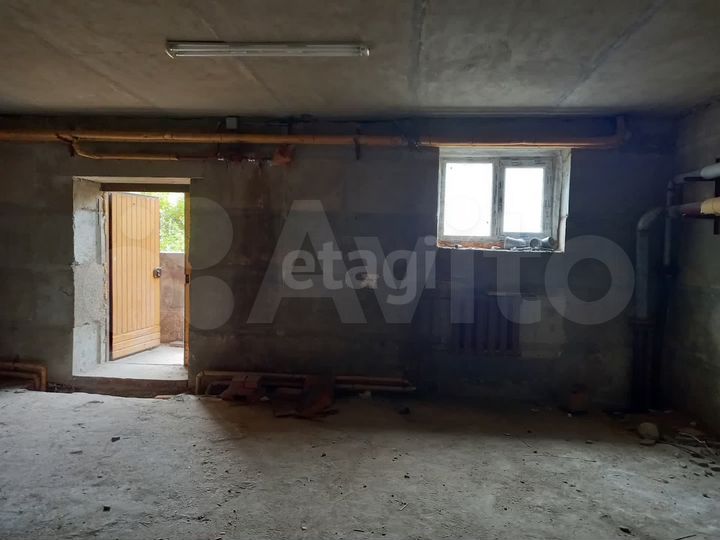 Продам помещение свободного назначения, 302.2 м²