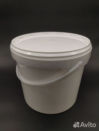 Банки пластиковая тара