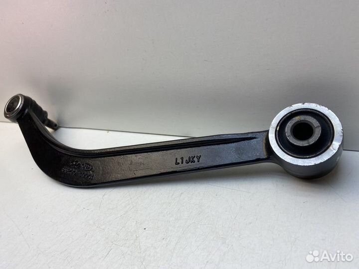 Рычаг задний верх левый Kia Carnival 05-14 Новый