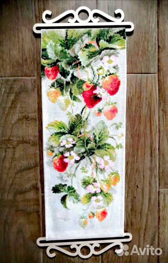 Панно - вышивка крестиком