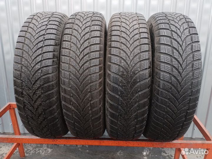 Maxxis MA-SW Victra Snow SUV 205/80 R16