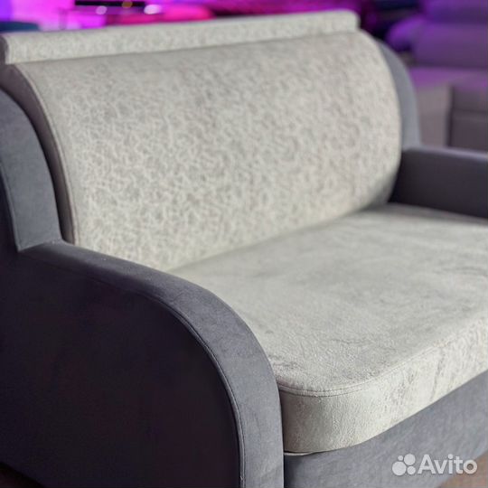 Диван выкатной 120