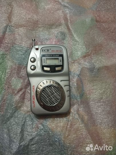 Карманный радиоприемник FM с часами ECB RS-2612