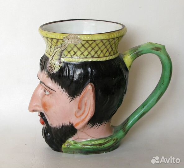 Кружка в виде головы Вакха ф-ка кн. Чарторижского