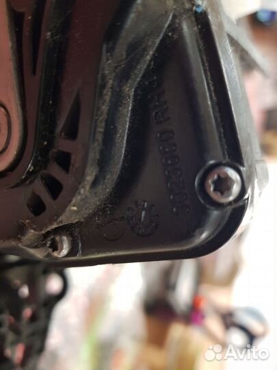 Замок двери передней прав. Opel Astra J рест. 2013